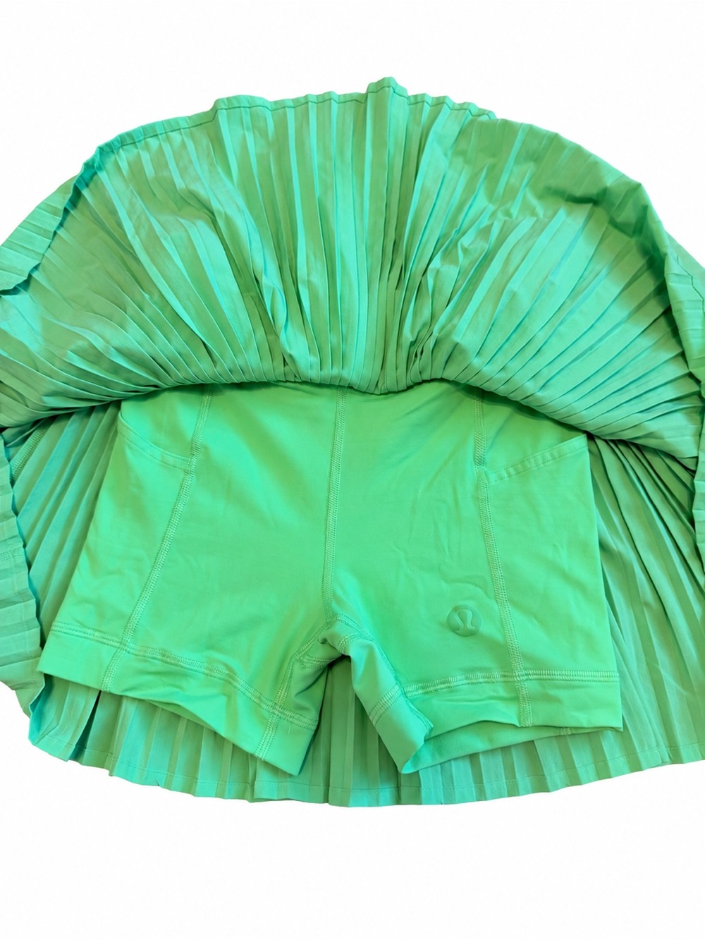Lululemon neon green skorts - Picture 2 of 3